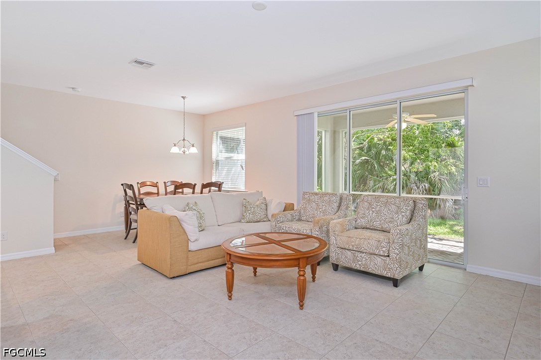 3 Bed Townhouse for Sale in Somerset Townhomes, photo 13