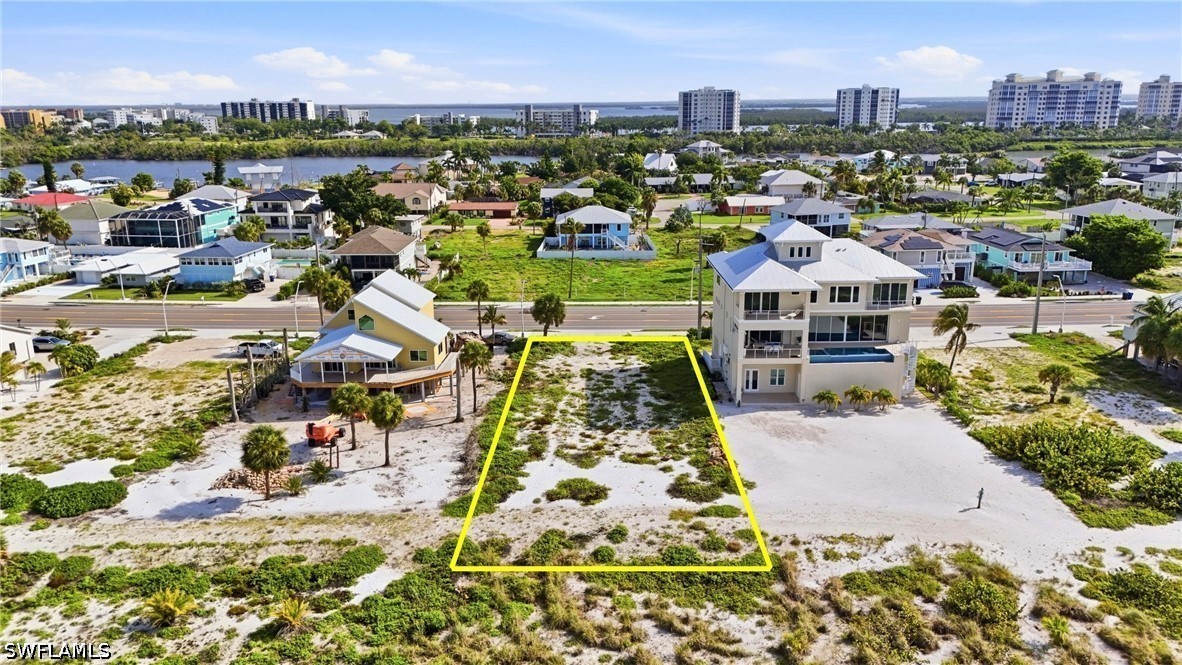 Waterfront Home for Sale in Grand Ole Man, photo 13