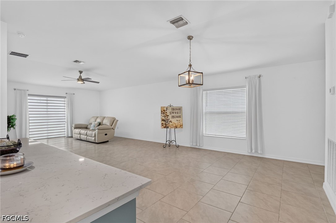 4 Bed SingleFamilyResidence for Sale in Crane Landing, photo 13