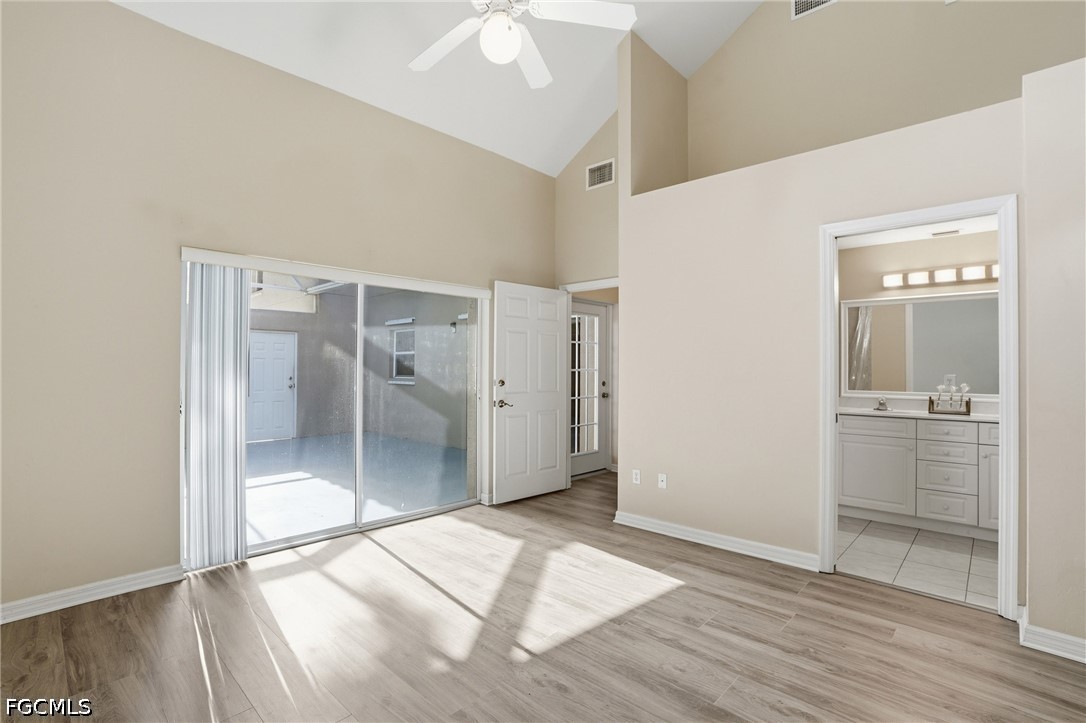 3 Bed Attached for Sale in Naples, photo 13