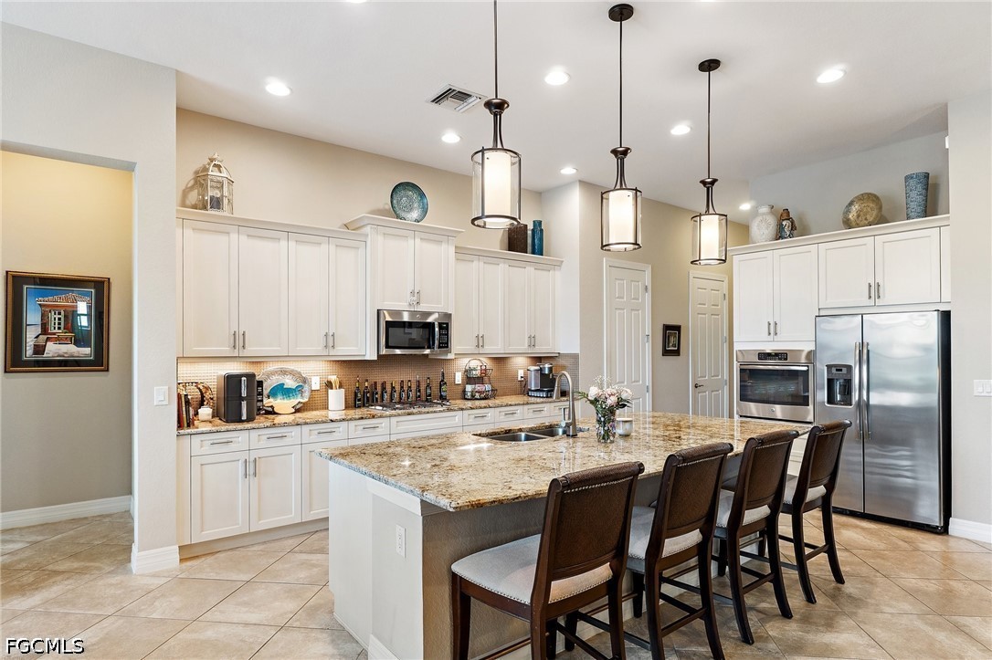 4 Bed Pool Home for Sale in Torrey Pines, photo 13