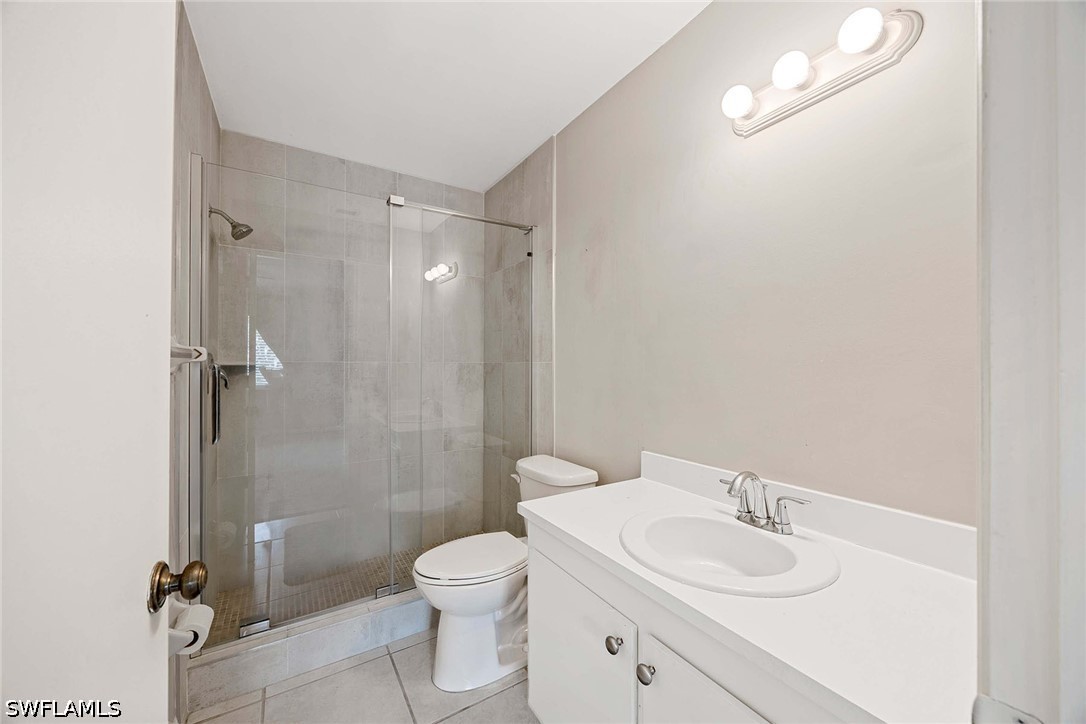 2 Bed Condominium for Sale in Naples, photo 13