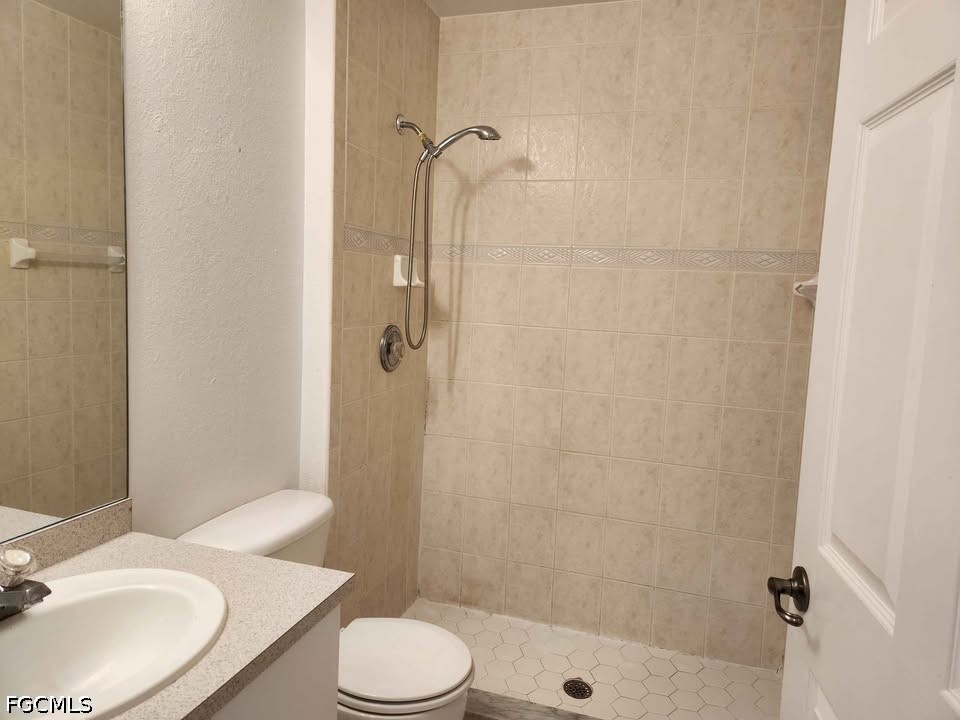 6 Bed Duplex for Sale in Cape Coral, photo 13