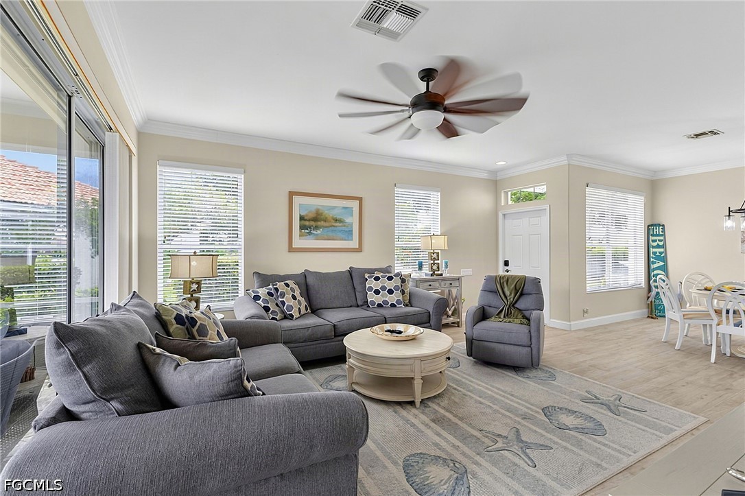 3 Bed Waterfront Home for Sale in Fort Myers, photo 13