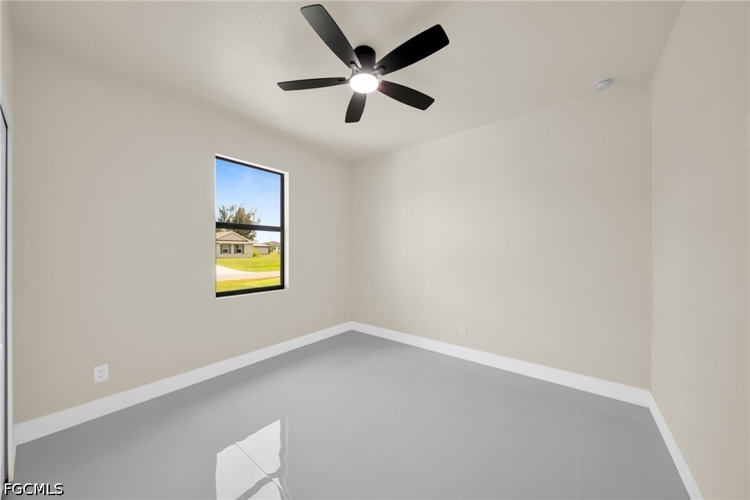 4 Bed SingleFamilyResidence for Sale in Cape Coral, photo 13