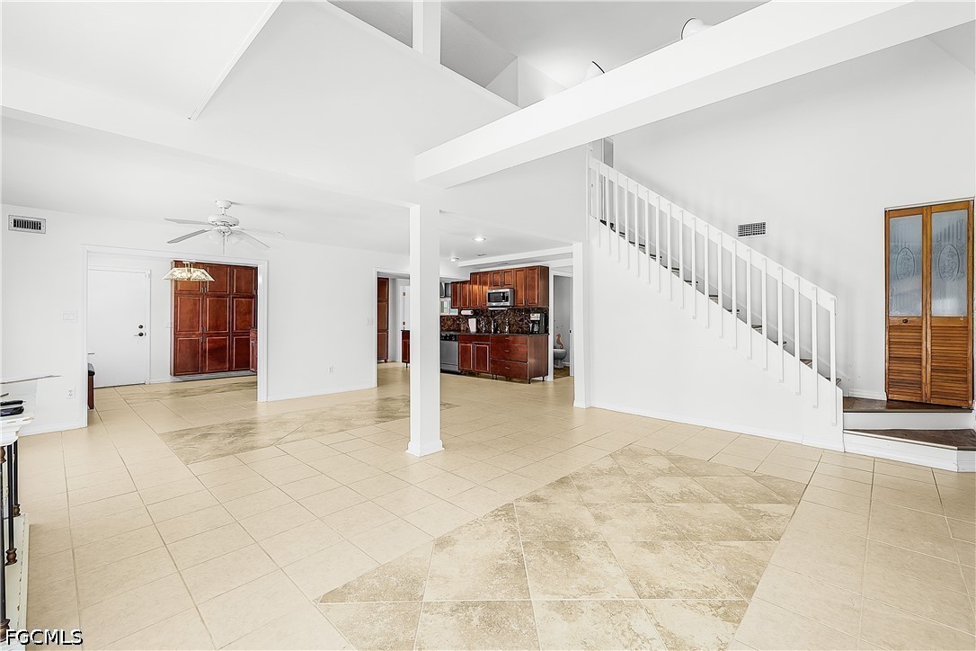 3 Bed SingleFamilyResidence for Sale in Acreage, photo 13