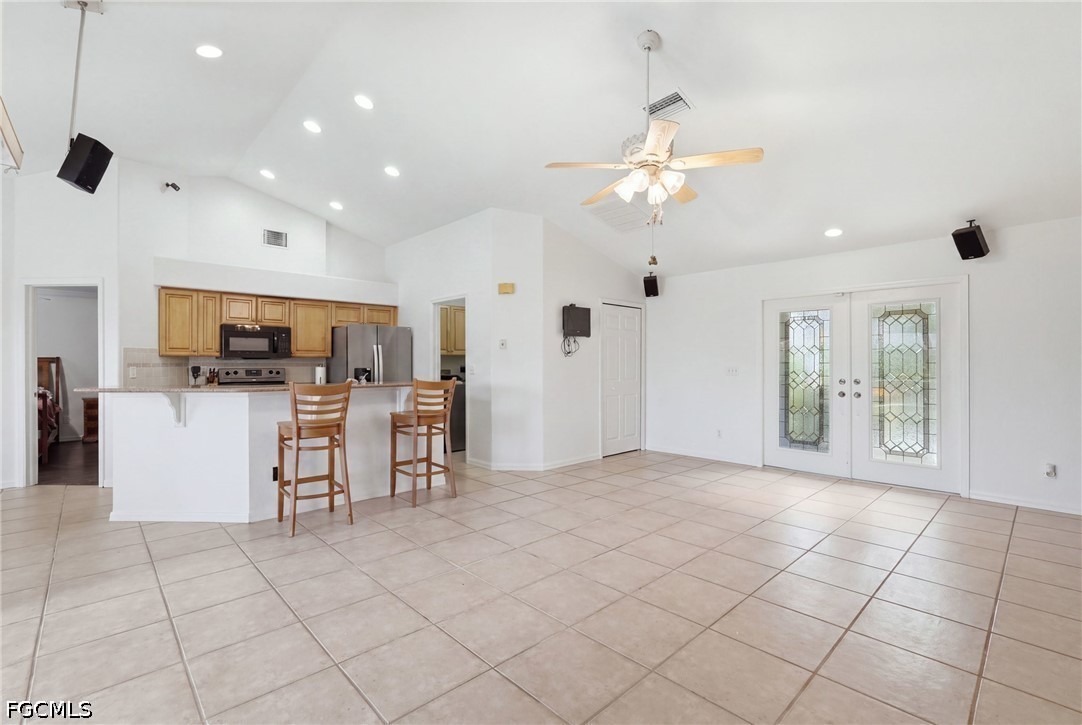 3 Bed Pool Home for Sale in Cape Coral, photo 13