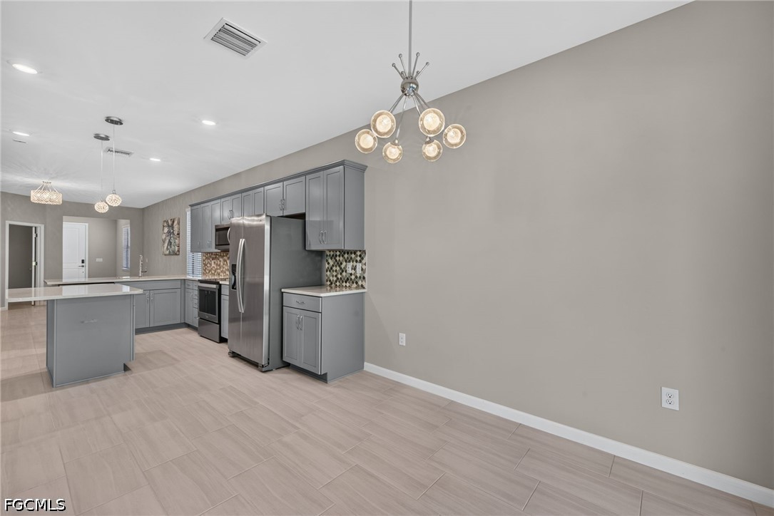 3 Bed SingleFamilyResidence for Sale in Eagle Reserve, photo 13