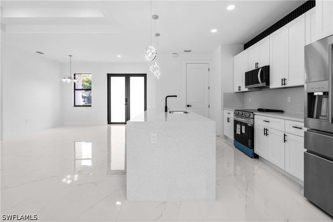 3 Bed SingleFamilyResidence for Sale in Lehigh Acres, photo 13