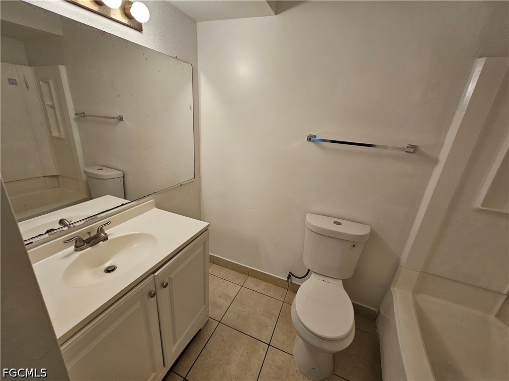 2 Bed Condominium for Sale in Village Creek, photo 13