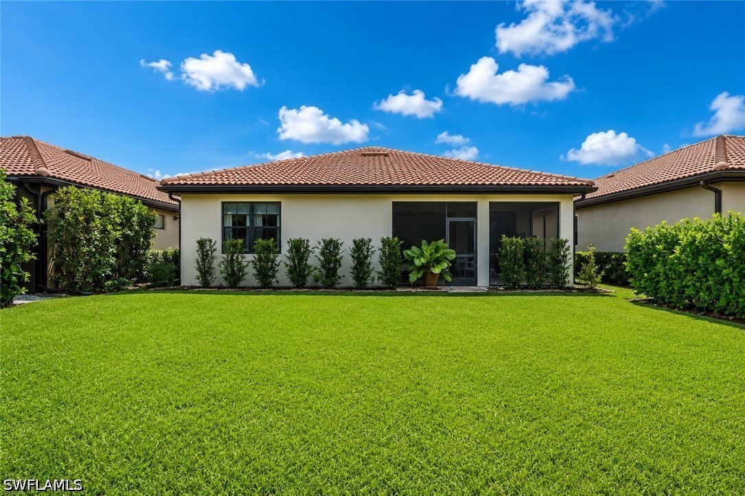 3 Bed SingleFamilyResidence for Sale in Naples, photo 13