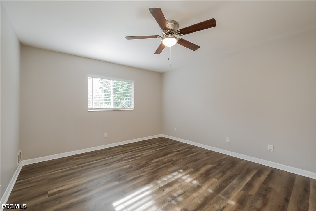 4 Bed SingleFamilyResidence for Sale in Twin Lakes, photo 13