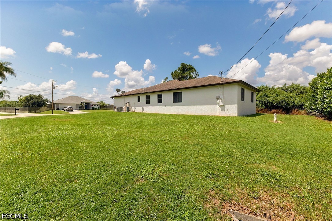 4 Bed SingleFamilyResidence for Sale in Lehigh Acres, photo 13