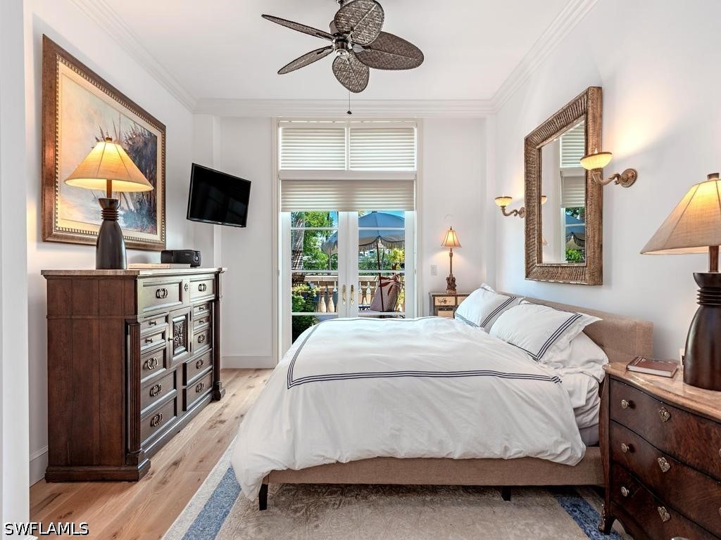 3 Bed Condominium for Sale in Olde Naples, photo 13