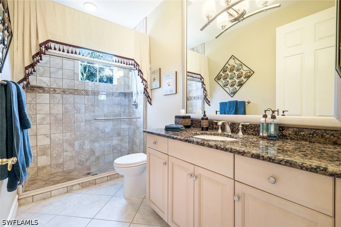 3 Bed Condominium for Sale in Naples, photo 13