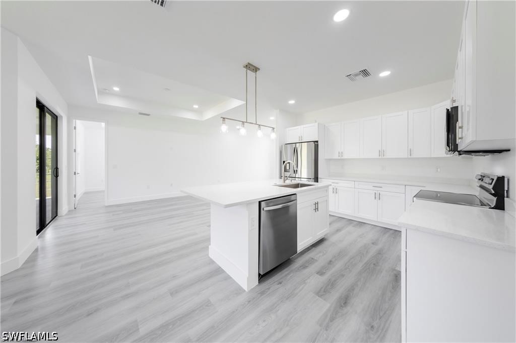 3 Bed SingleFamilyResidence for Sale in Lehigh Acres, photo 13
