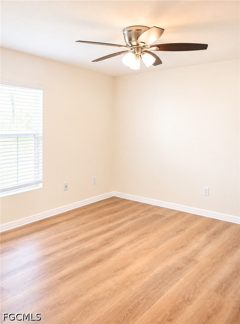 4 Bed SingleFamilyResidence for Sale in Cape Coral, photo 13