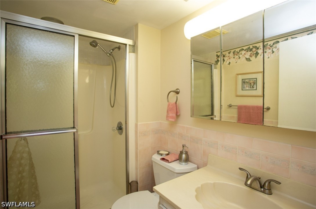 2 Bed Pool Home for Sale in Vista Palms, photo 13