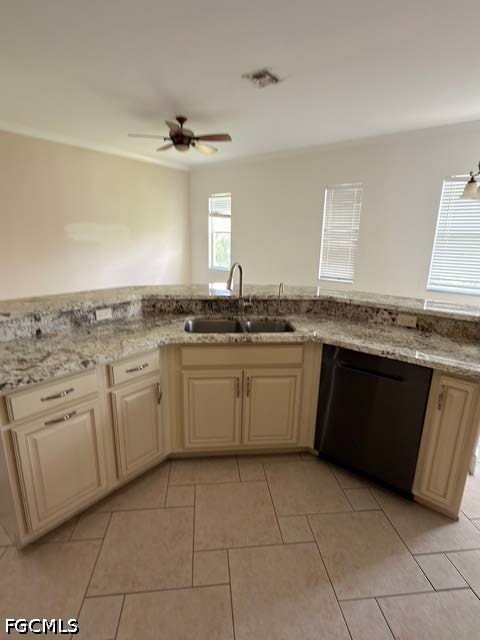 3 Bed Pool Home for Sale in Lehigh Acres, photo 13