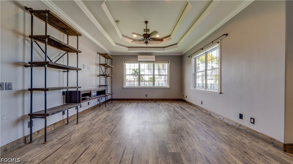 3 Bed Pool Home for Sale in Cape Coral, photo 13