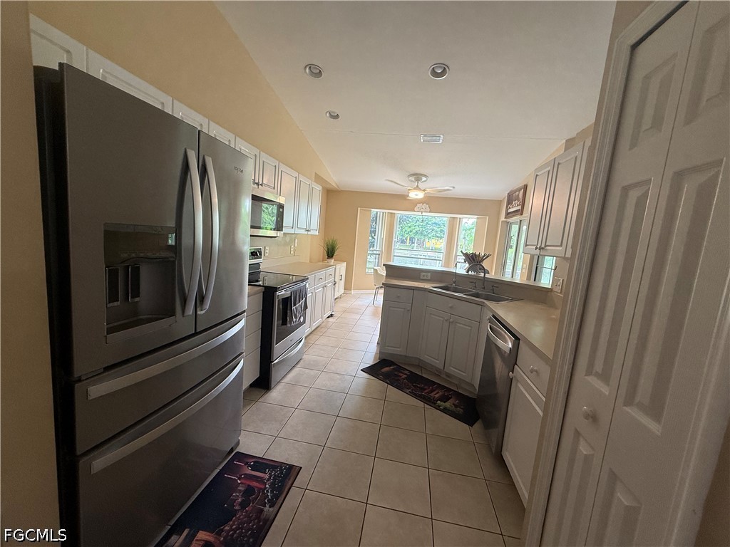 2 Bed Waterfront Home for Sale in Cape Coral, photo 13