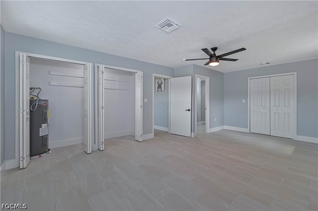 3 Bed SingleFamilyResidence for Sale in Fort Myers, photo 13