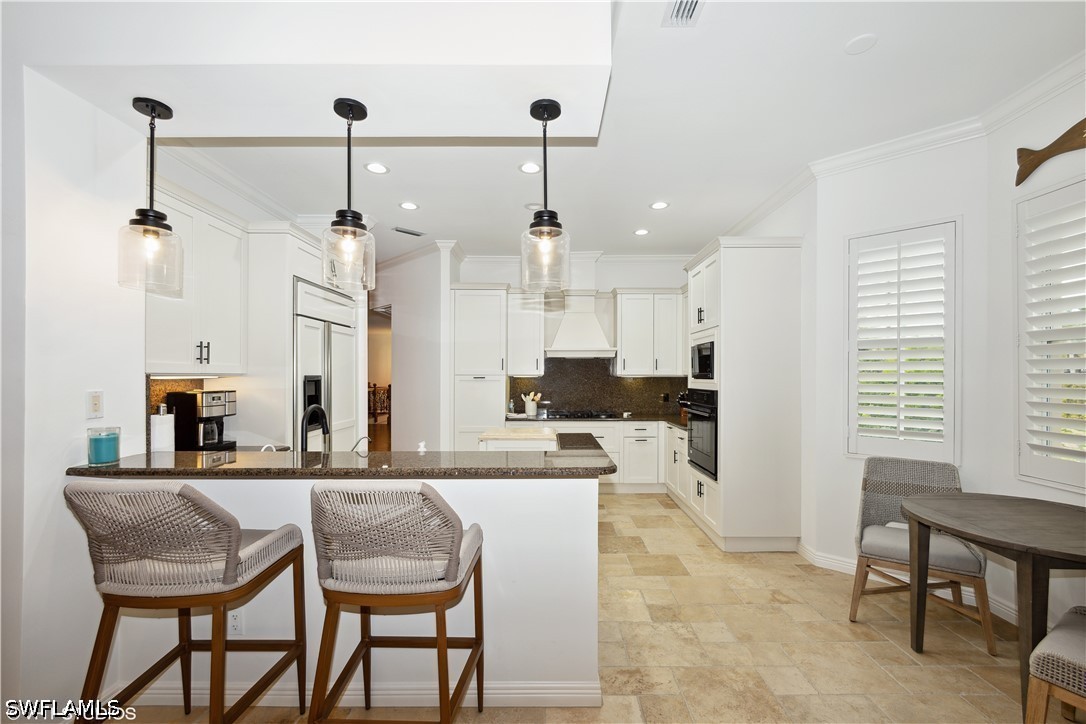 3 Bed Condominium for Sale in Cannes, photo 13