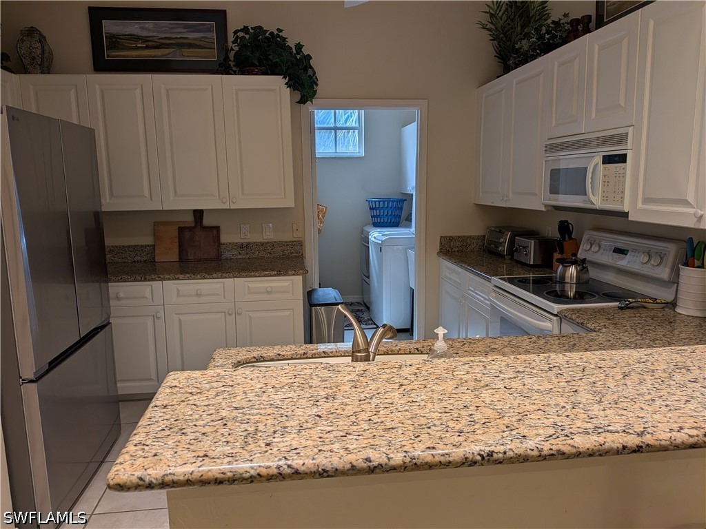 2 Bed Waterfront Home for Sale in L'Ambiance, photo 13