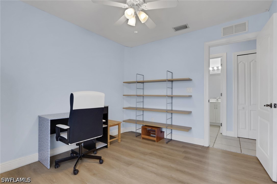 3 Bed SingleFamilyResidence for Sale in Naples, photo 13
