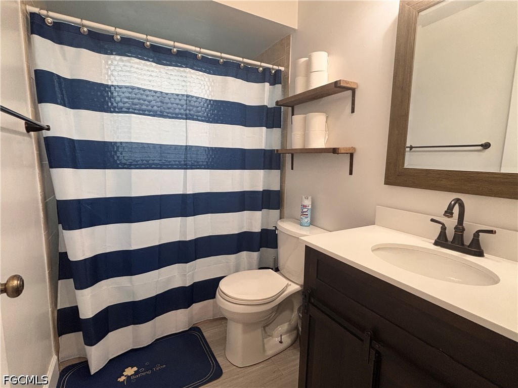 3 Bed SingleFamilyResidence for Sale in Lehigh Acres, photo 13