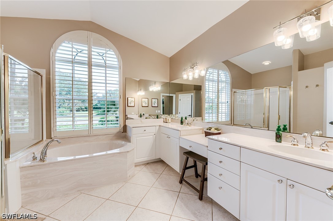 3 Bed Pool Home for Sale in Oak Strand, photo 13