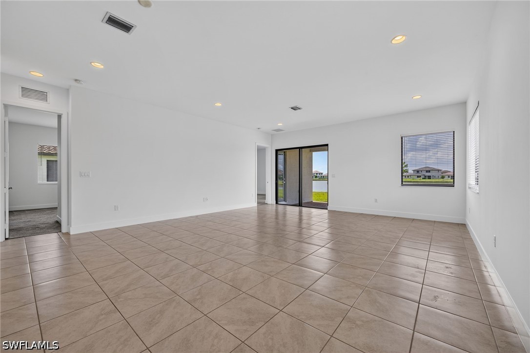 4 Bed Waterfront Home for Sale in Maple Ridge, photo 13