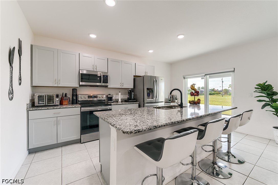 4 Bed SingleFamilyResidence for Sale in Cape Coral, photo 13