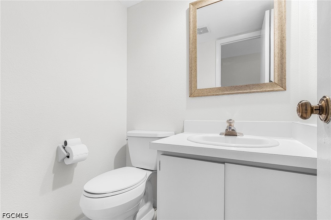 3 Bed Townhouse for Sale in Fort Myers, photo 13