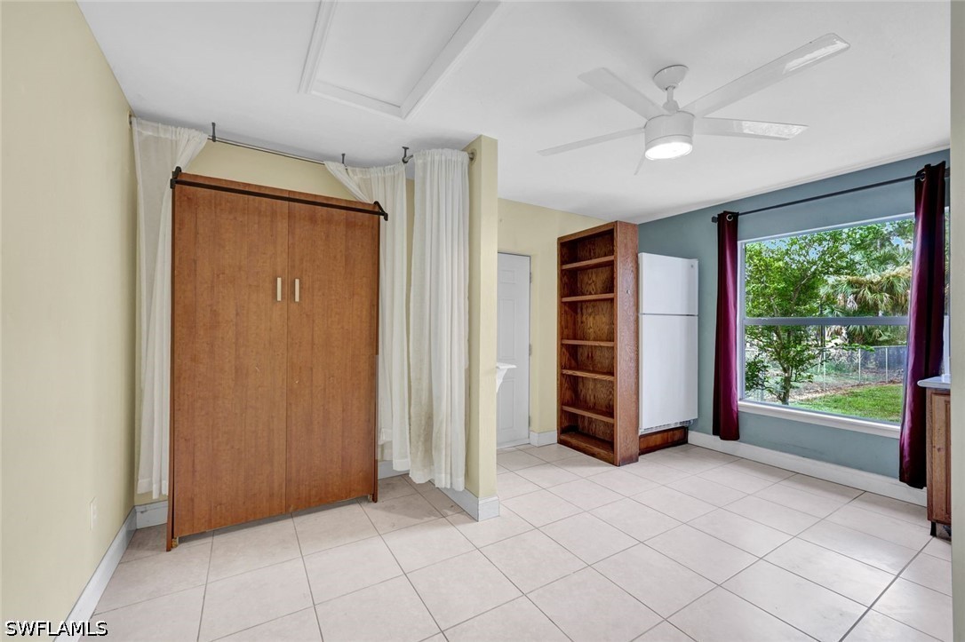 3 Bed SingleFamilyResidence for Sale in Naples, photo 13