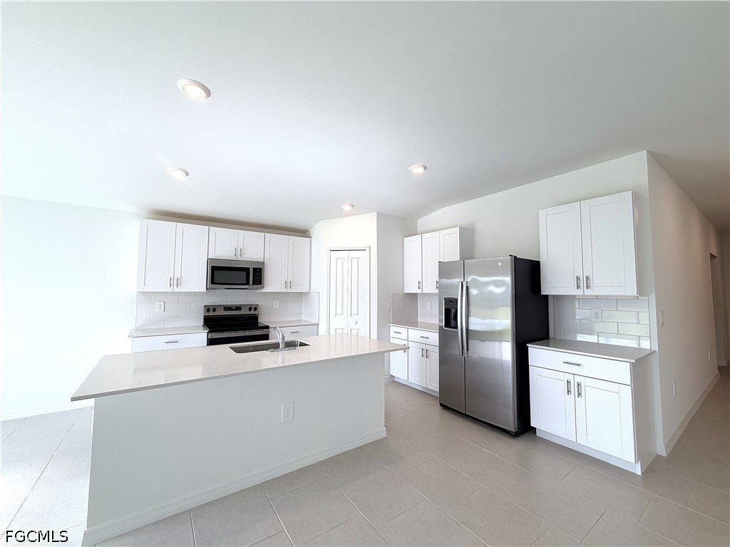 4 Bed SingleFamilyResidence for Sale in Crane Landing, photo 13