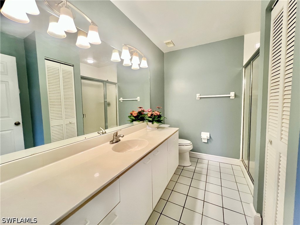 2 Bed Condominium for Sale in Naples, photo 13