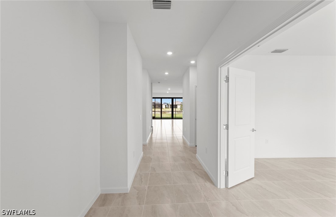 4 Bed SingleFamilyResidence for Sale in Alva, photo 13