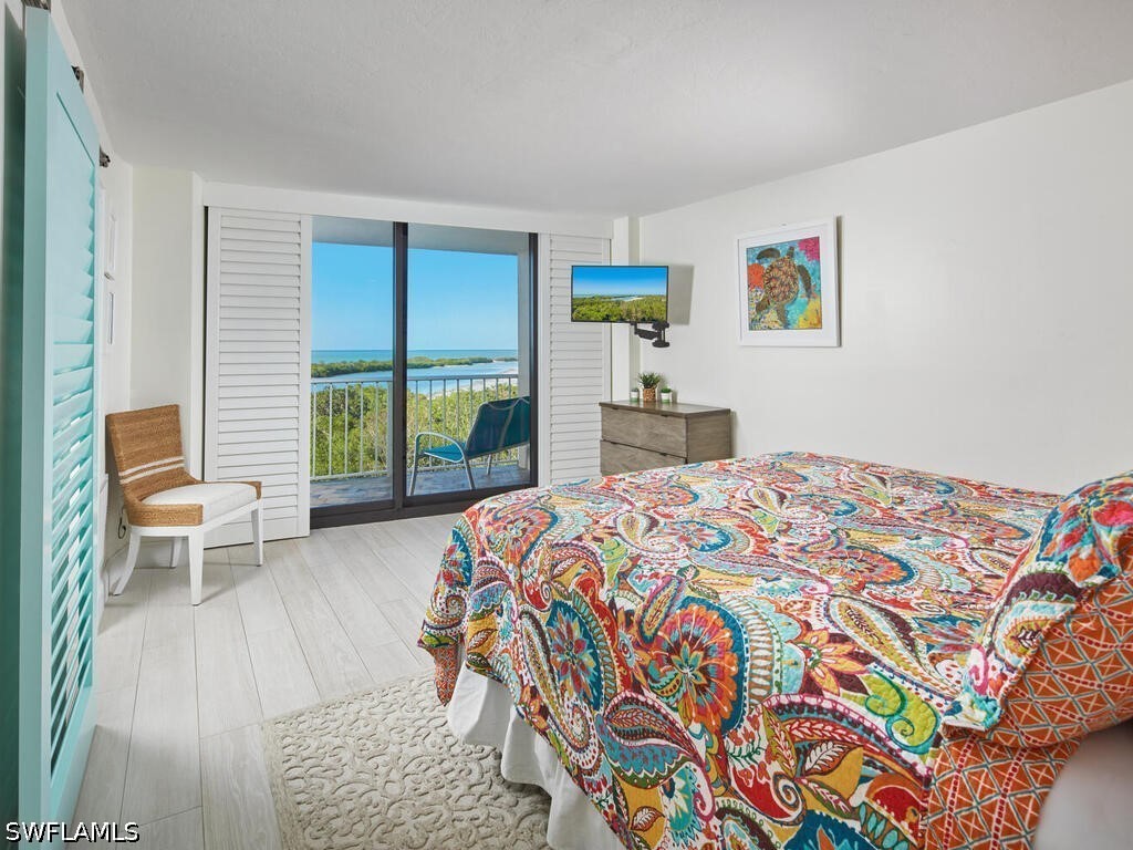 2 Bed Waterfront Home for Sale in South Seas, photo 13