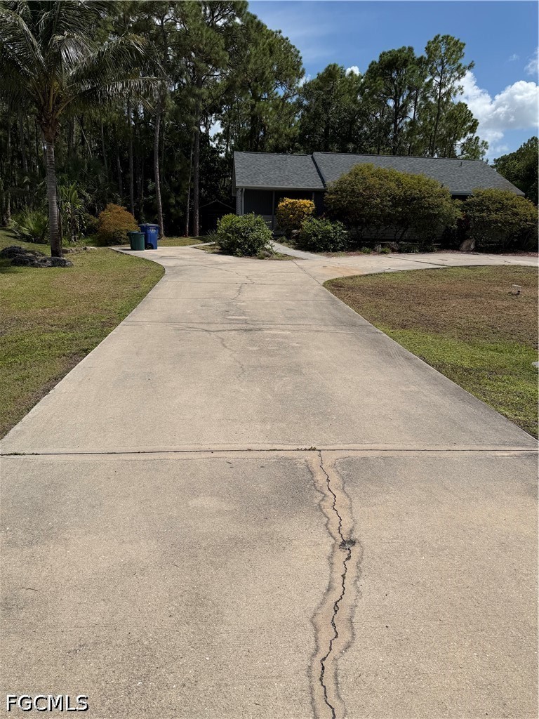 3 Bed SingleFamilyResidence for Sale in Bonita Springs, photo 13