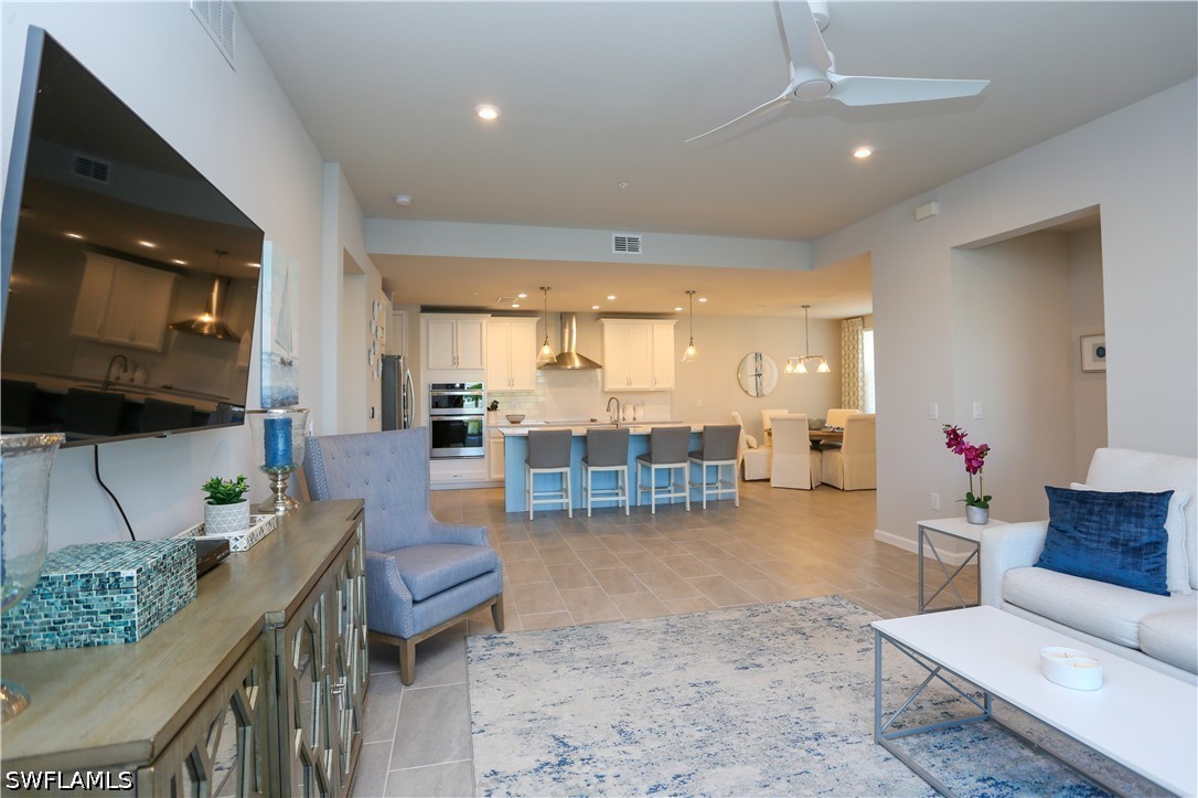 2 Bed Condominium for Sale in Arboretum, photo 13