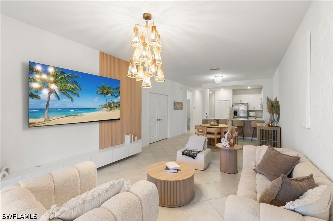 3 Bed Attached for Sale in Naples, photo 13
