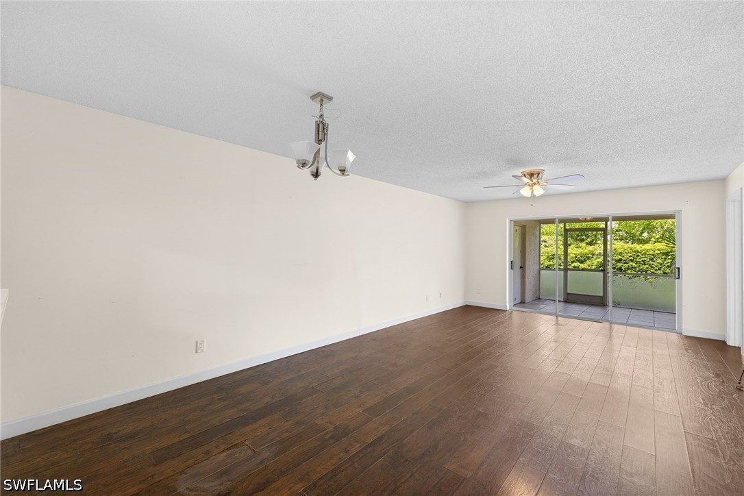 2 Bed Condominium for Sale in Naples, photo 13