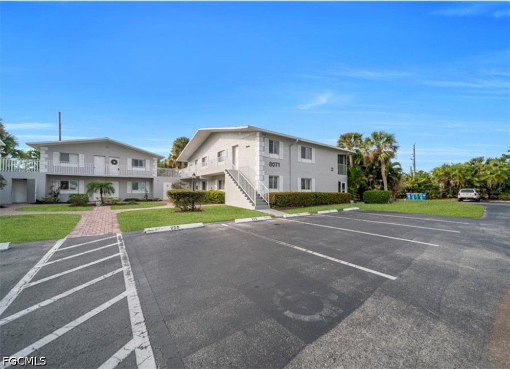 2 Bed Condominium for Sale in Fort Myers, photo 13