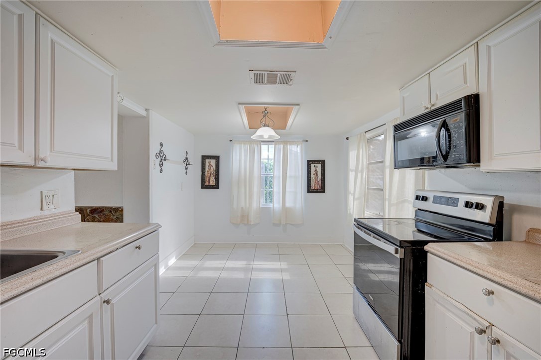 3 Bed SingleFamilyResidence for Sale in Travis Subd, photo 13