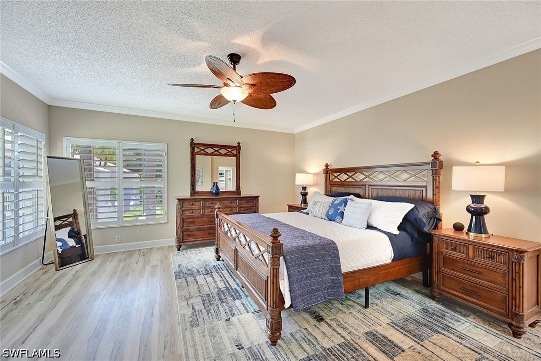 3 Bed Waterfront Home for Sale in Naples, photo 13
