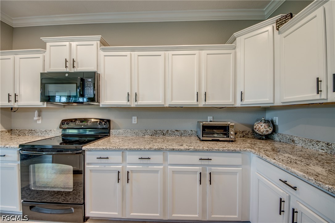 4 Bed Waterfront Home for Sale in Moody River Estates, photo 13
