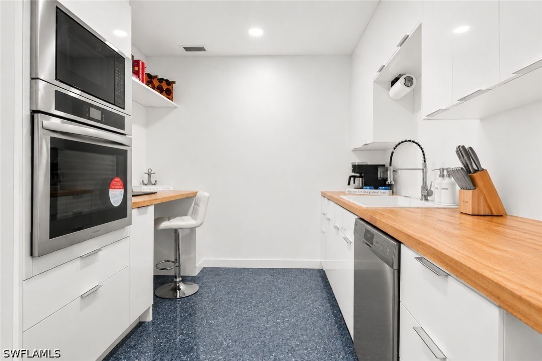 3 Bed Pool Home for Sale in Not Applicable, photo 13