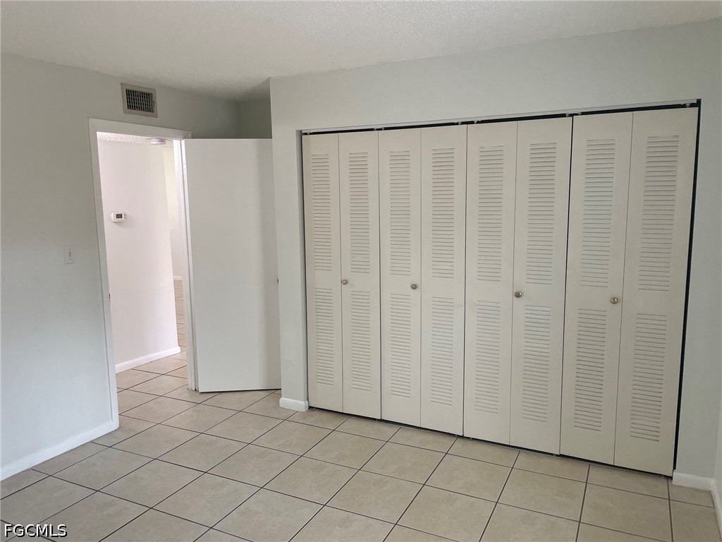 2 Bed Condominium for Sale in Fort Myers, photo 13