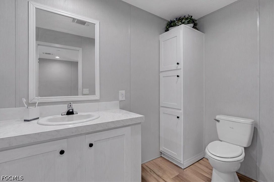 2 Bed SingleFamilyResidence for Sale in Montura, photo 13